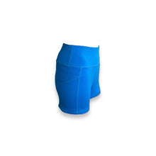 Load image into Gallery viewer, Deep Pocket Grip Shorts

